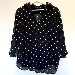 Zara Woman Black with White Polka Dots button up hi-lo blouse